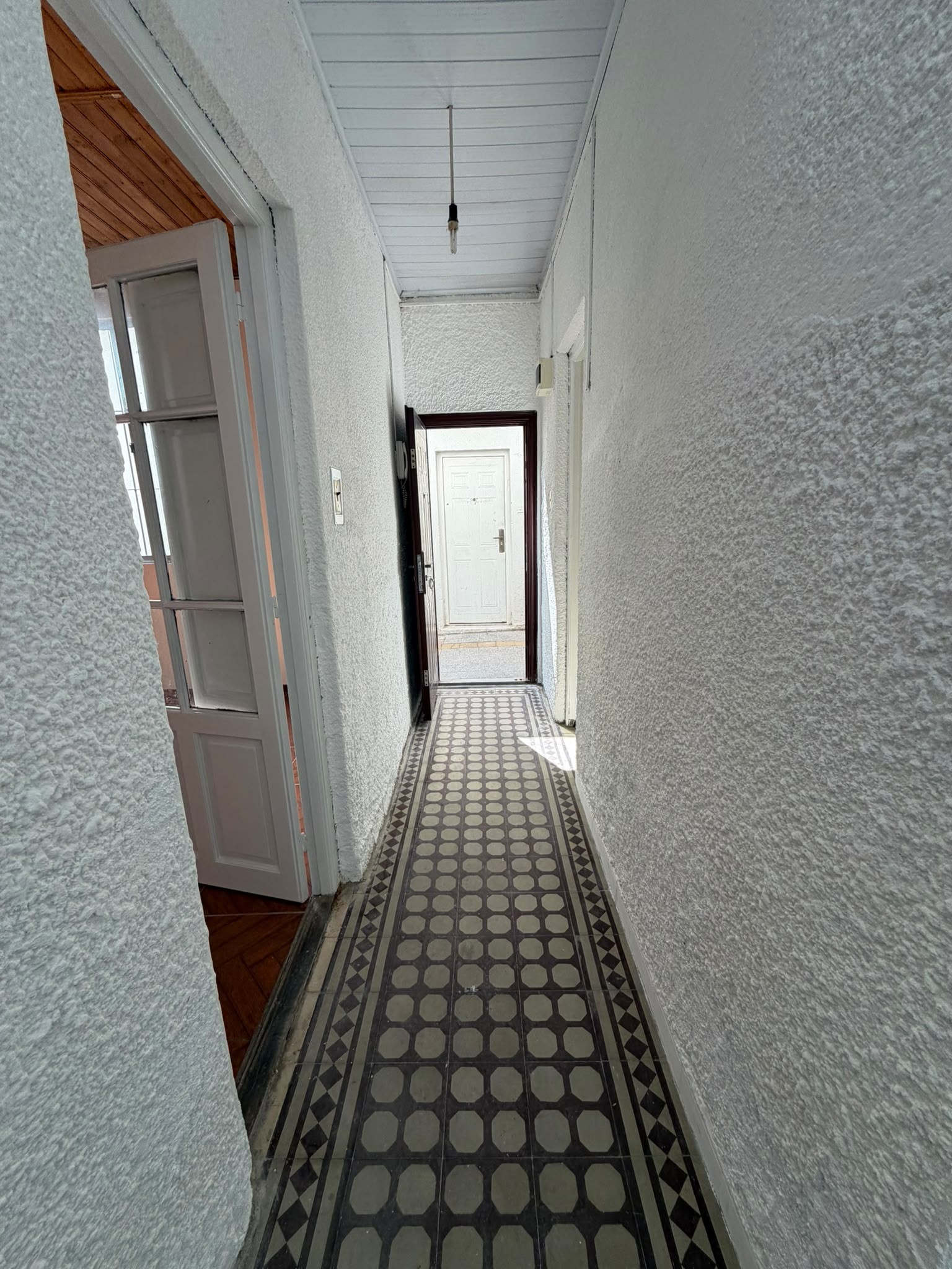 Apartamento 3 Dormitorios, Carlos Anaya Y Estero Bellaco. · Foto 1