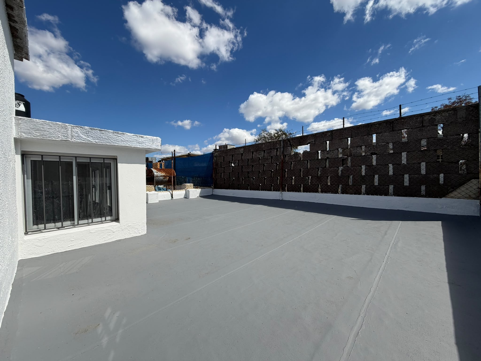 Apartamento 3 Dormitorios, Carlos Anaya Y Estero Bellaco. · Foto 12