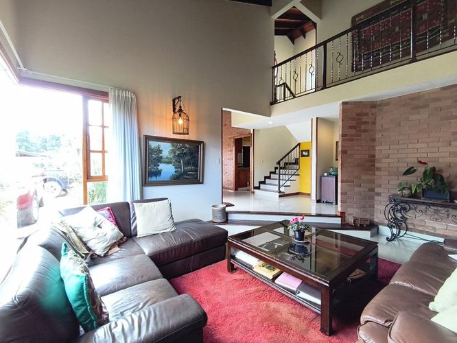 Casa de 5 alcobas en venta en Samaria, Chía, 248 m² · foto 7 de 24