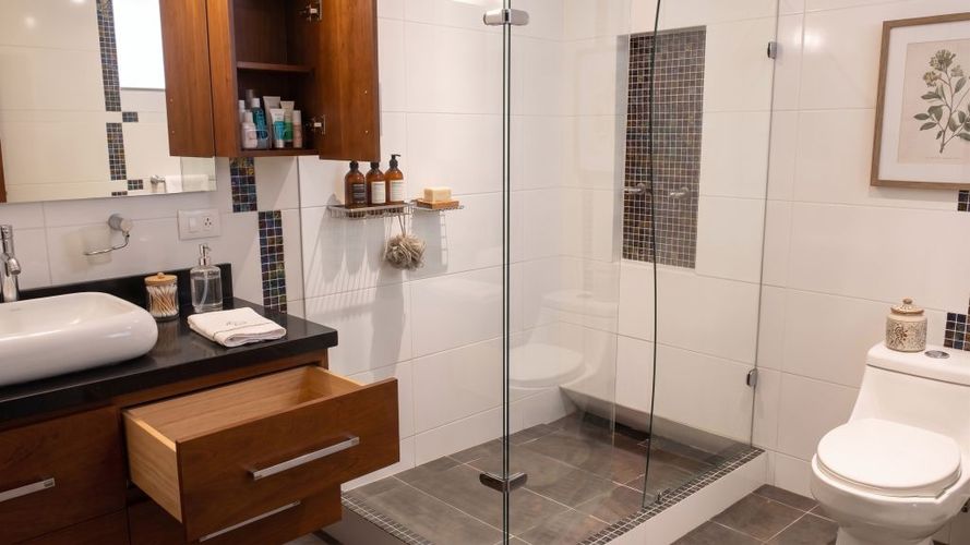 Apartamento de 4 alcobas en venta en Chicó Navarra, Bogotá, 261 m² · foto 13 de 24