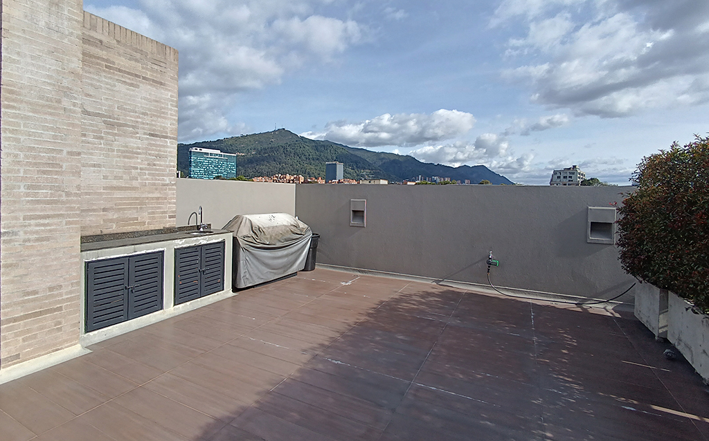 Apartamento en venta en Santa Barbara Central, Bogotá · foto 13 de 15