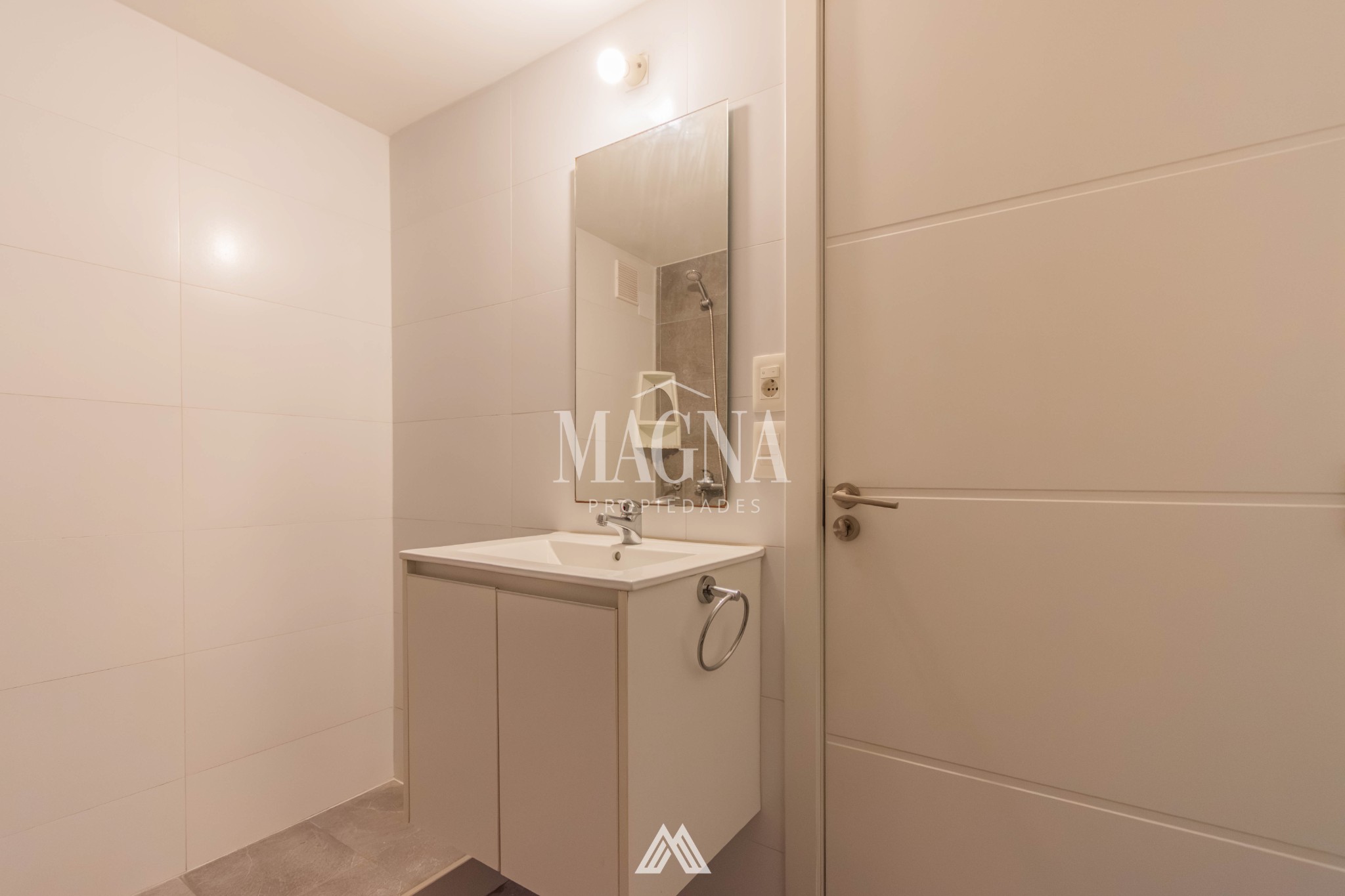 Alquiler - Apartamento 2 Dormitorios + Balcón / Tres Cruces · Foto 10