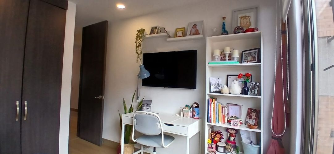Apartamento de 3 alcobas en venta en Bella Suiza, Bogotá, 137 m² · foto 10 de 24