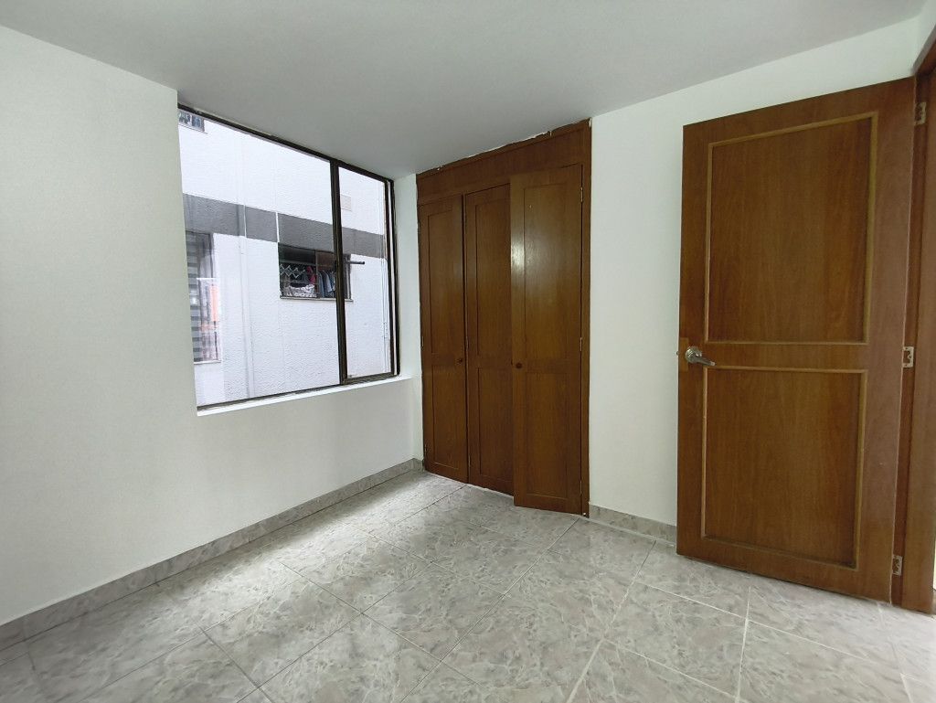 Apartamento en venta en Comuneros, Bogotá · foto 12 de 15