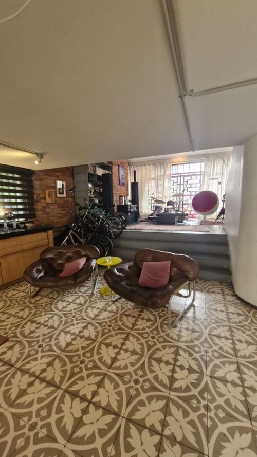 Casa de 3 alcobas en venta en Pasadena, Bogotá, 280 m² · foto 2 de 18