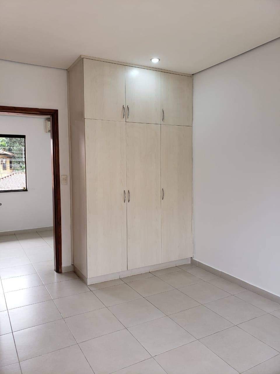 ALQUILO DUPLEX DE 3 DORMITORIOS ZONA SANTA TERESA — foto 3
