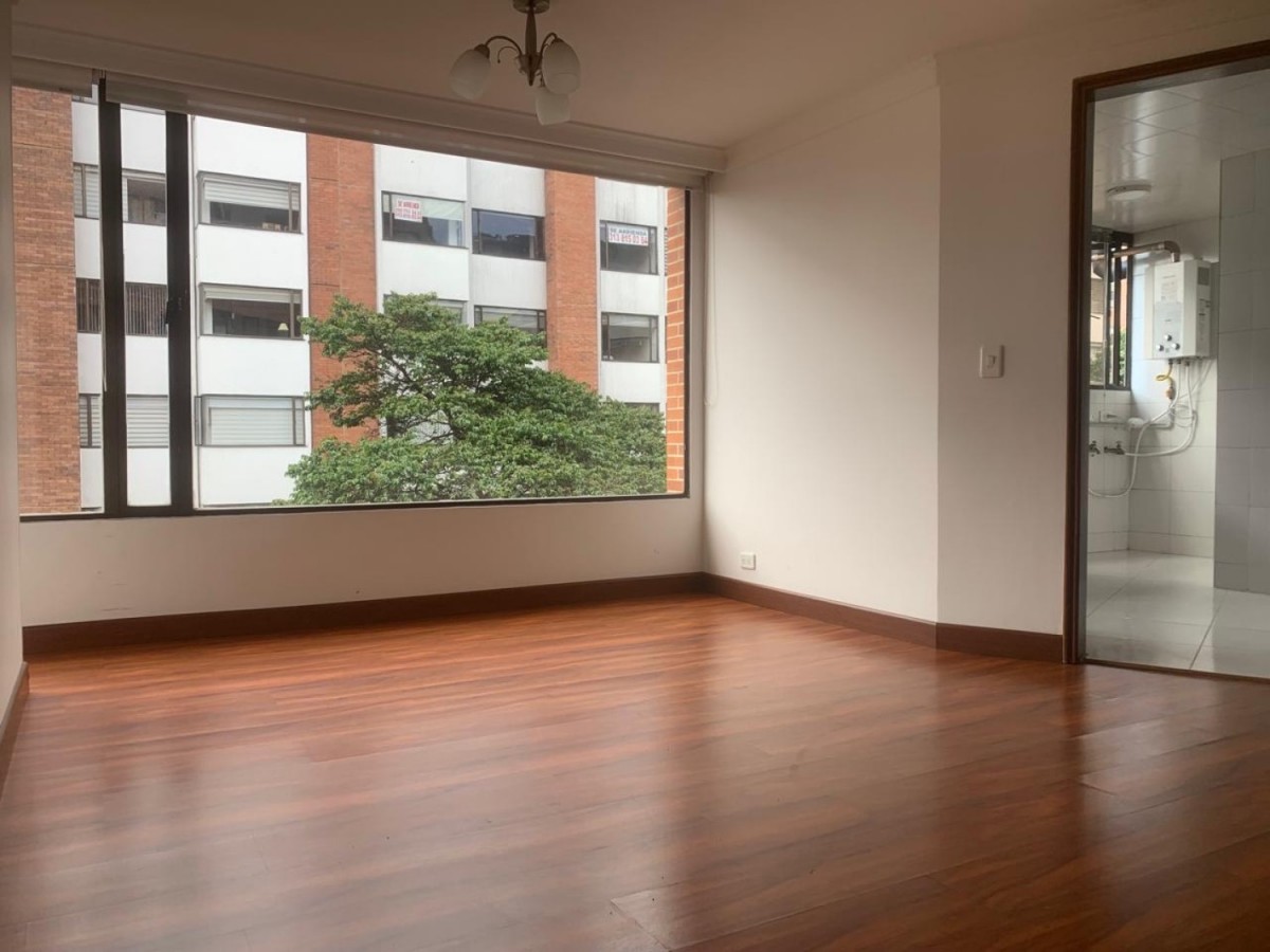 Apartamento en venta en Santa Barbara Alta, Bogotá · foto 16 de 24