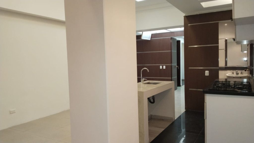 Apartamento en venta en La Floresta, Bogotá · foto 12 de 18