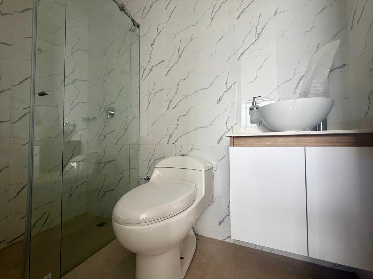 Apartamento en venta en Quinta Paredes, Bogotá · foto 11 de 21