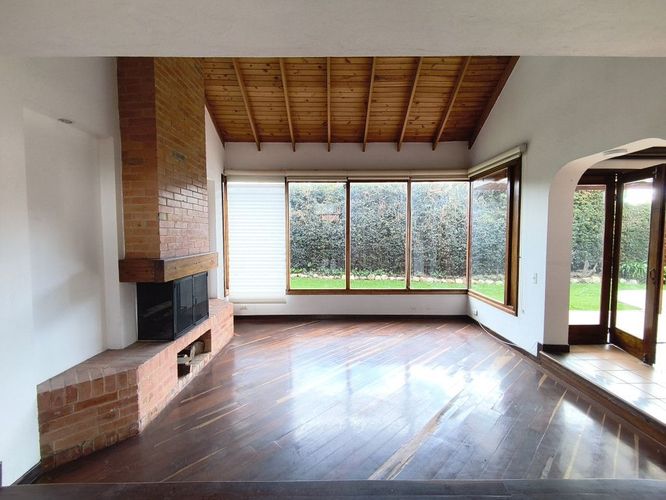Casa de 3 alcobas en venta en Rincon De Samaria, Chía, 185 m² · foto 4 de 24