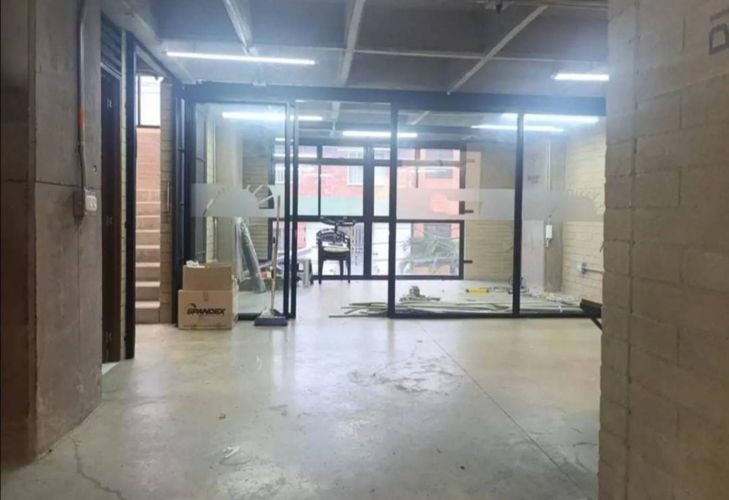Bodega en venta en Santa Fe, Medellín, 323 m² · foto 3 de 20