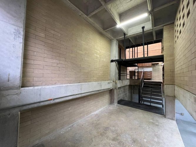 Bodega en venta en Santa Fe, Medellín, 323 m² · foto 12 de 20