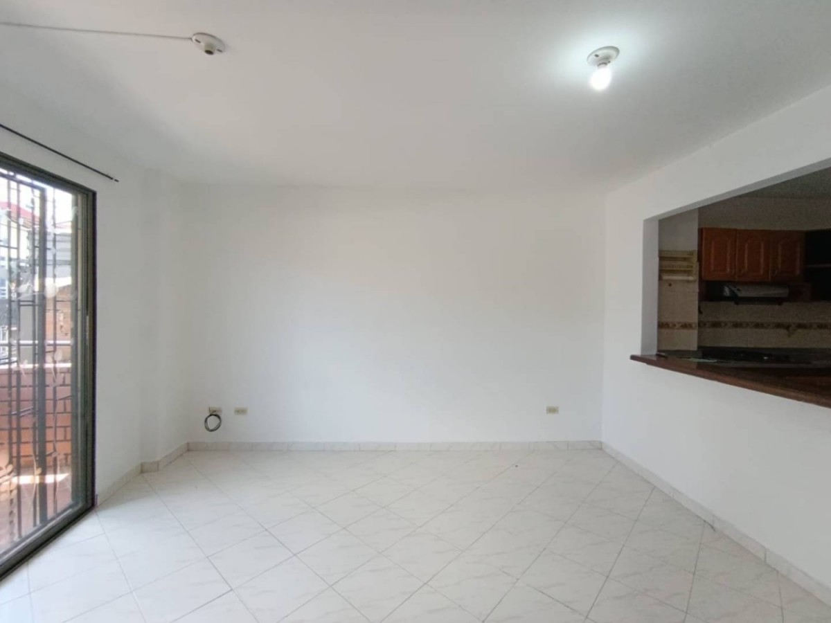 Apartamento en venta en La Independencia, Itagüí · foto 3 de 17