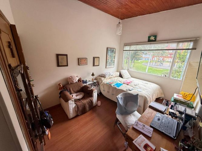 Casa de 5 alcobas en venta en Nicolas De Federman, Bogotá, 240 m² · foto 13 de 23