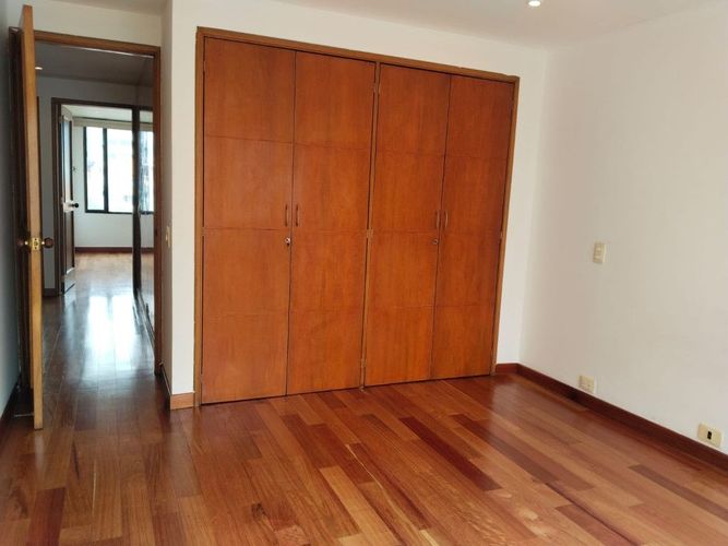 Apartamento en venta en Chico Norte, Bogotá · foto 8 de 24