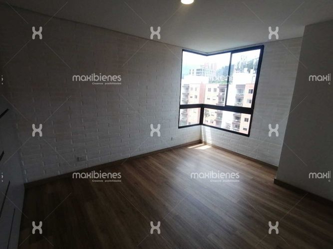 Apartamento de 2 alcobas en venta en Las Casitas, Sabaneta, 70 m² · foto 9 de 11