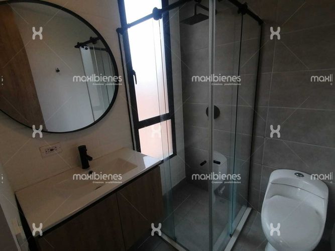 Apartamento de 2 alcobas en venta en Las Casitas, Sabaneta, 70 m² · foto 11 de 11
