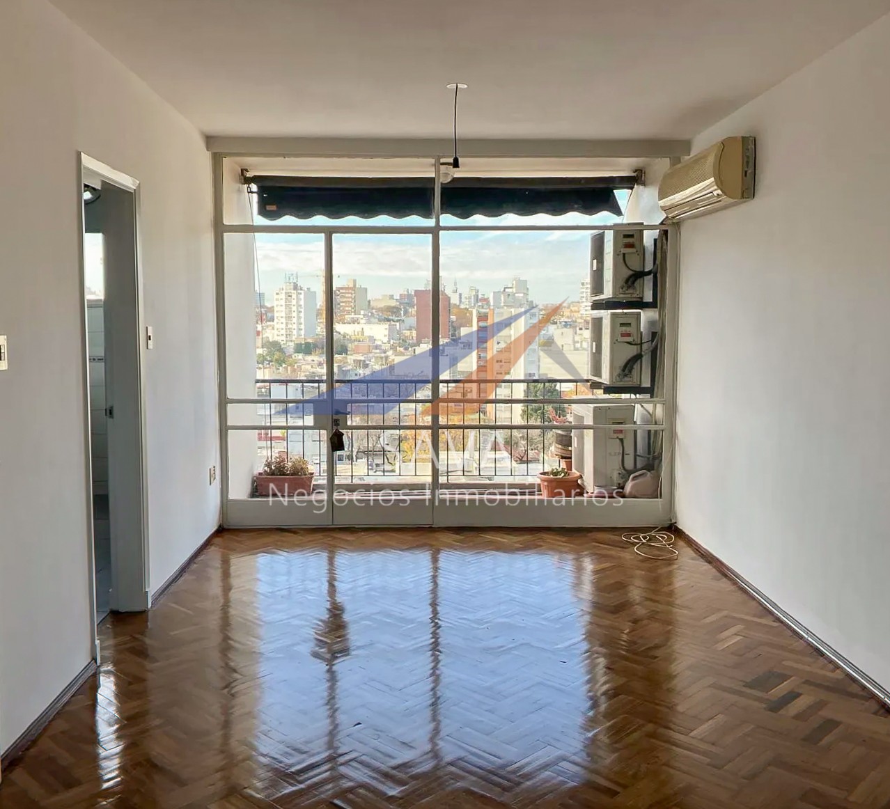 Alquiler Apartamento 2 Dormitorios en Pocitos Nuevo! Garage Incluido. Piso Alto · Foto 6