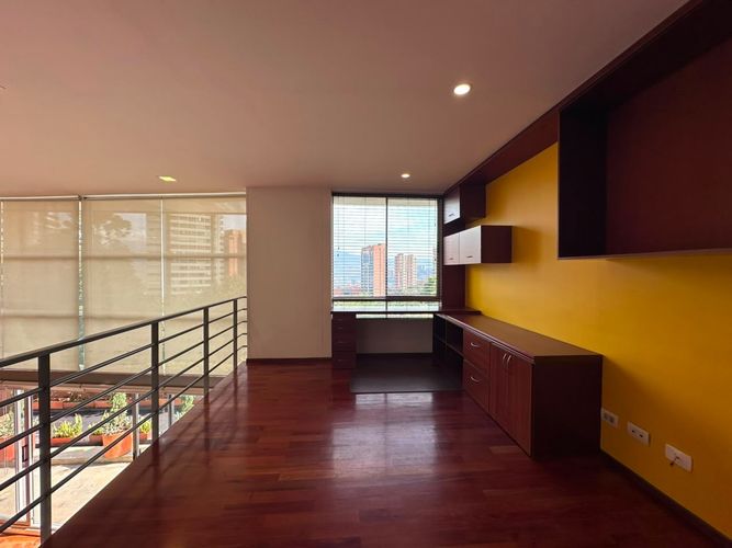 Apartamento de 4 alcobas en arriendo en El Poblado, Medellín, 180 m² · foto 5 de 20