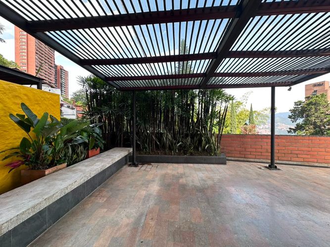 Apartamento de 4 alcobas en arriendo en El Poblado, Medellín, 180 m² · foto 20 de 20