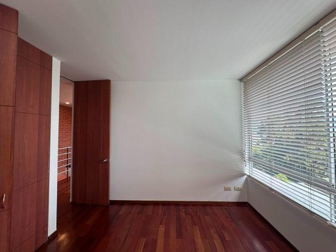 Apartamento de 4 alcobas en arriendo en El Poblado, Medellín, 180 m² · foto 12 de 20