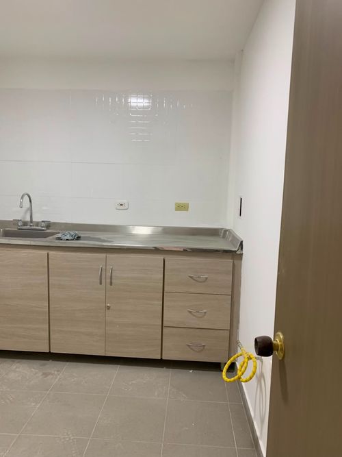 Local en arriendo en San Alonso, Bucaramanga, 820 m² · foto 2 de 14