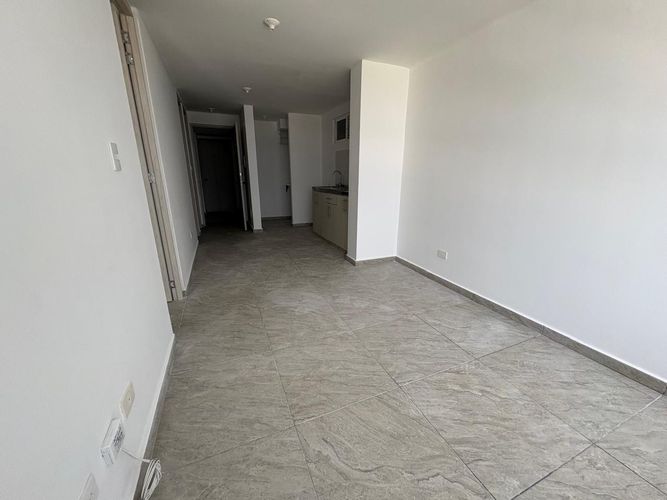 Apartamento de 2 alcobas en venta en Hacienda La Meseta, Girón, 50 m² · foto 18 de 24