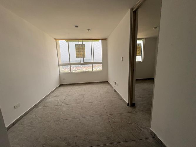 Apartamento de 2 alcobas en venta en Hacienda La Meseta, Girón, 50 m² · foto 7 de 24