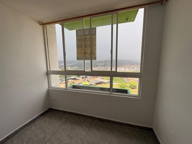 Apartamento de 2 alcobas en venta en Hacienda La Meseta, Girón, 50 m² · foto 10 de 24
