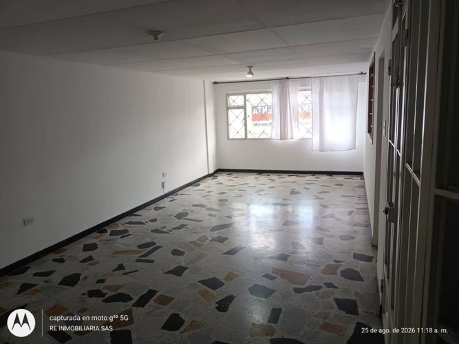 Apartamento de 3 alcobas en arriendo en Ciudad Montes, Bogotá, 125 m² · foto 8 de 24