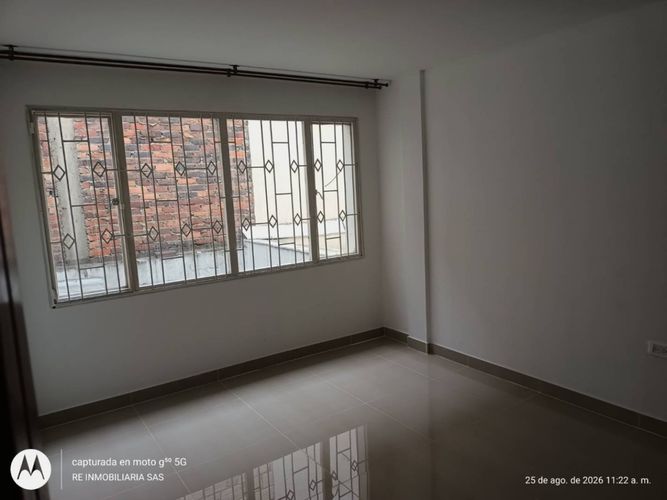 Apartamento de 3 alcobas en arriendo en Ciudad Montes, Bogotá, 125 m² · foto 13 de 24