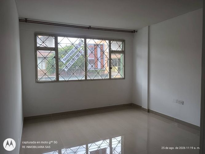 Apartamento de 3 alcobas en arriendo en Ciudad Montes, Bogotá, 125 m² · foto 14 de 24