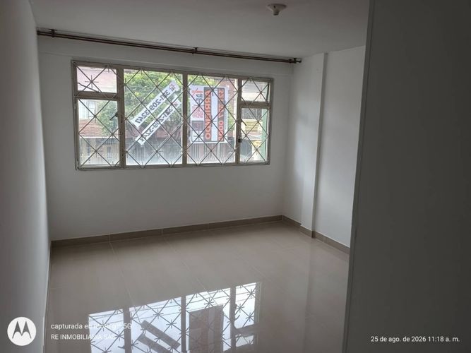 Apartamento de 3 alcobas en arriendo en Ciudad Montes, Bogotá, 125 m² · foto 16 de 24