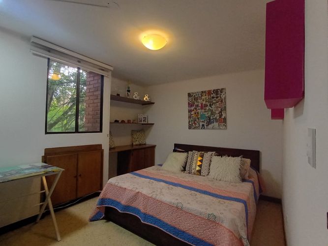 Apartamento de 3 alcobas en venta en Laureles, Medellín, 140 m² · foto 14 de 19