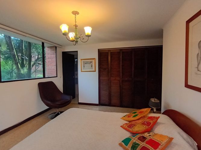 Apartamento de 3 alcobas en venta en Laureles, Medellín, 140 m² · foto 12 de 19