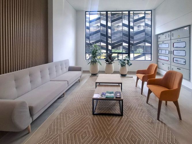 Apartaestudio en venta en Santa Barbara, Bogotá, 38 m² · foto 2 de 10
