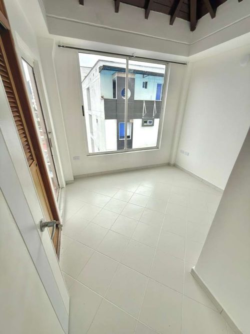 Apartamento de 2 alcobas en venta en San Francisco, Bucaramanga, 74 m² · foto 12 de 14