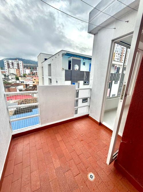 Apartamento de 2 alcobas en venta en San Francisco, Bucaramanga, 74 m² · foto 9 de 14