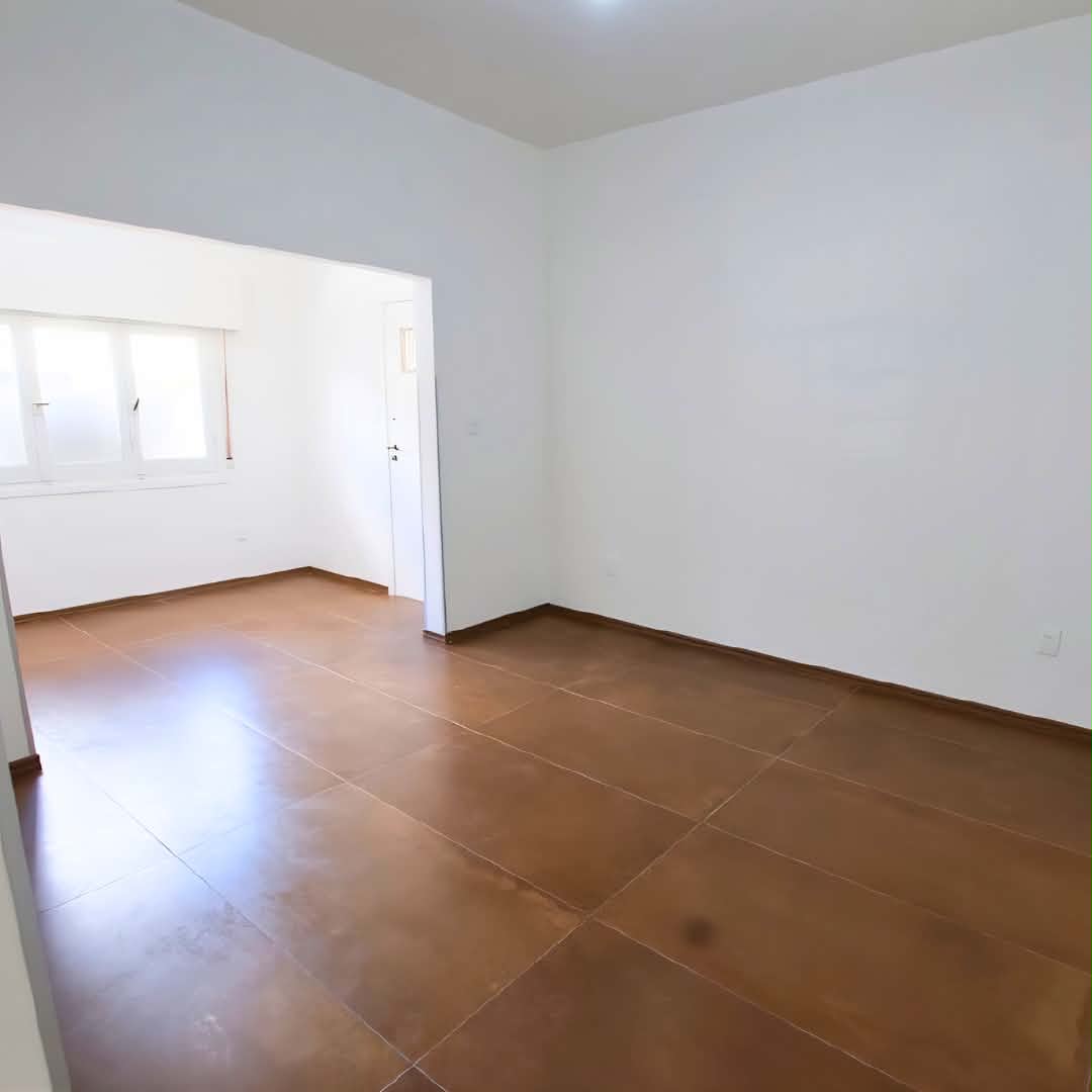 3673 | BUEN APARTAMENTO RECICLADO A NUEVO DE 2 DORMITORIOS EN PLANTA BAJA – PUNTA CARRETAS · Foto 1