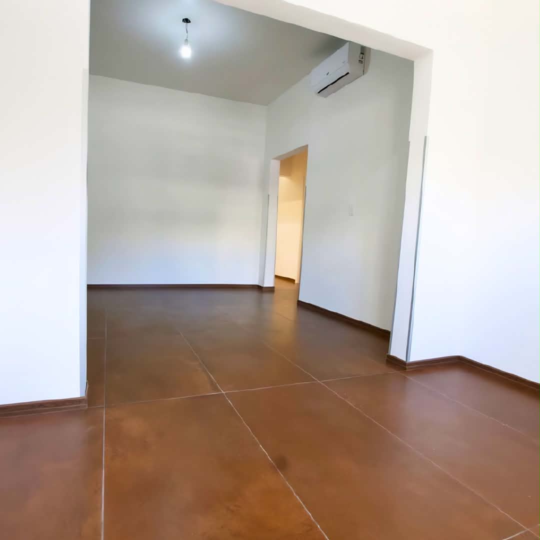 3673 | BUEN APARTAMENTO RECICLADO A NUEVO DE 2 DORMITORIOS EN PLANTA BAJA – PUNTA CARRETAS · Foto 3