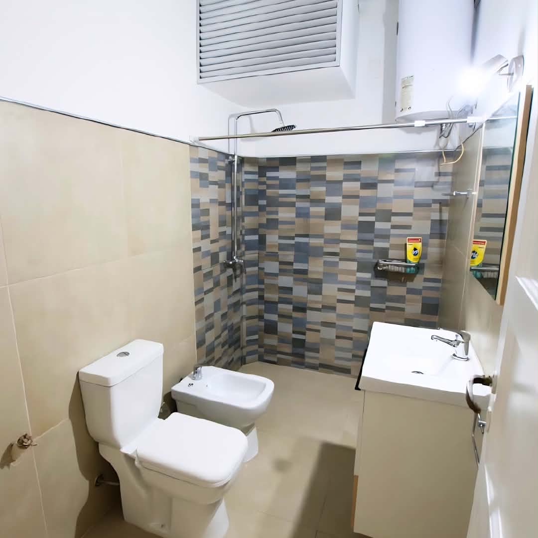 3673 | BUEN APARTAMENTO RECICLADO A NUEVO DE 2 DORMITORIOS EN PLANTA BAJA – PUNTA CARRETAS · Foto 11