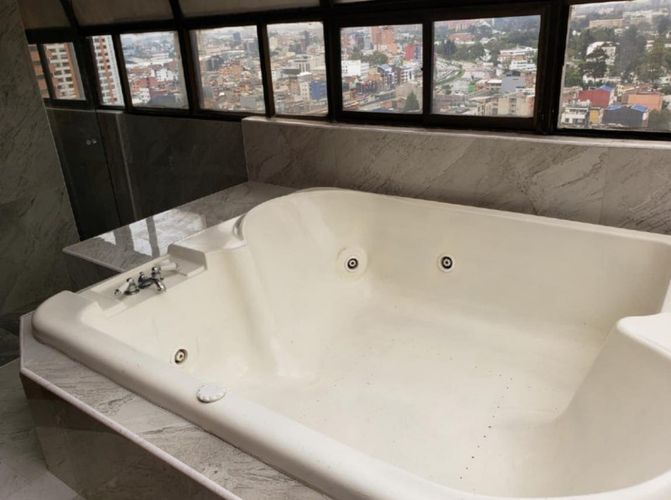 Apartamento de 4 alcobas en venta en Acevedo Tejada, Bogotá, 202 m² · foto 13 de 24