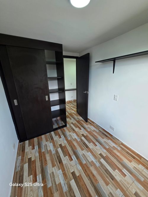 Apartamento de 3 alcobas en venta en El Dorado, Mosquera, 53 m² · foto 8 de 11