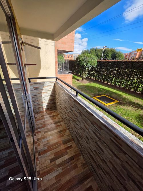 Apartamento de 3 alcobas en venta en El Dorado, Mosquera, 53 m² · foto 10 de 11