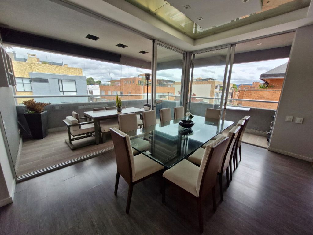 Apartamento en venta en Chicó Alto, Bogotá · foto 2 de 21