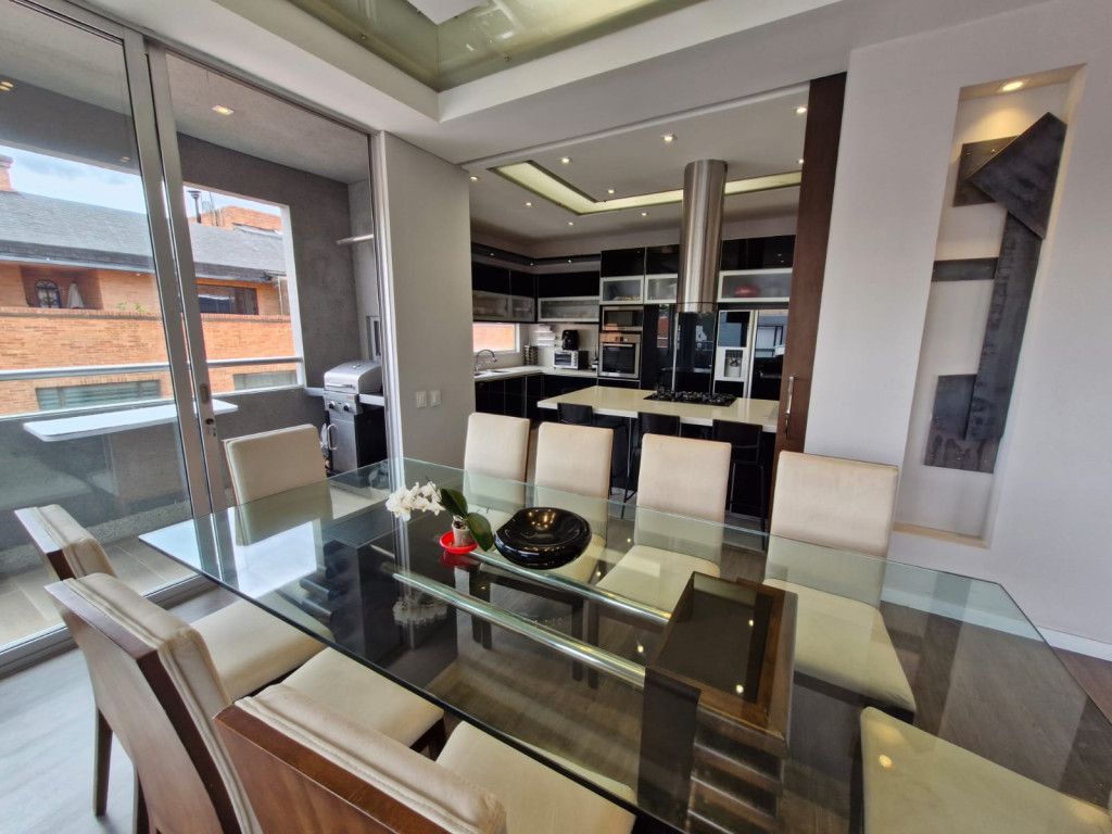Apartamento en venta en Chicó Alto, Bogotá · foto 4 de 21