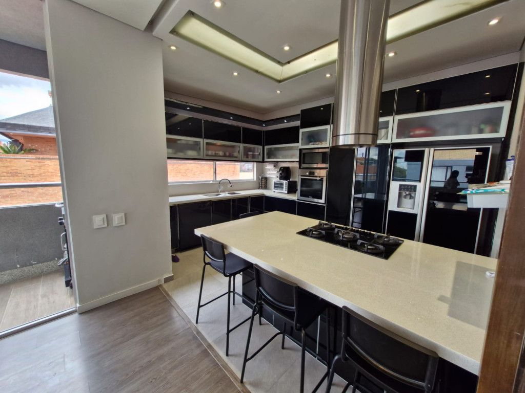 Apartamento en venta en Chicó Alto, Bogotá · foto 7 de 21