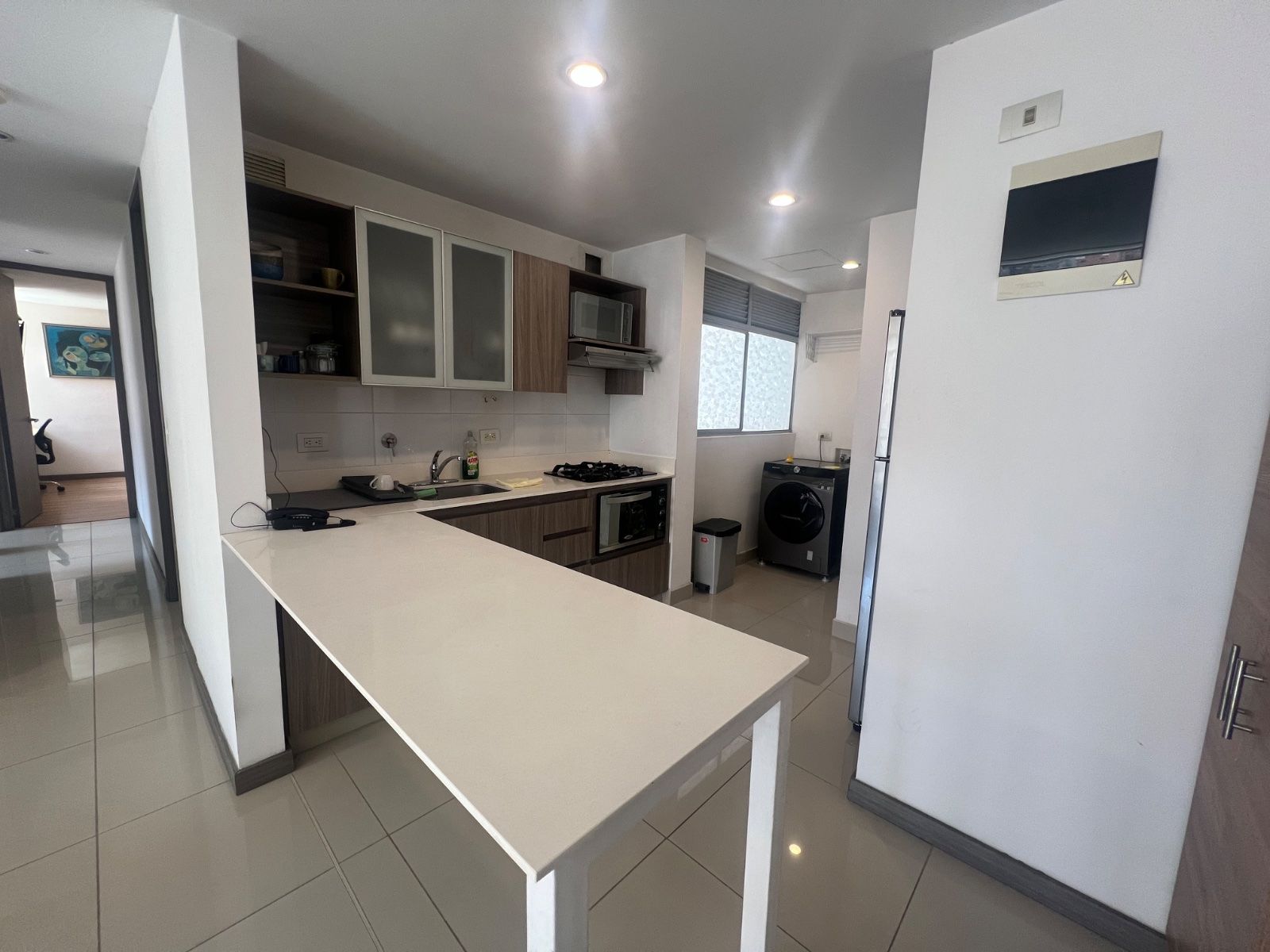 Apartamento en arriendo en El Poblado, Medellín · foto 4 de 15