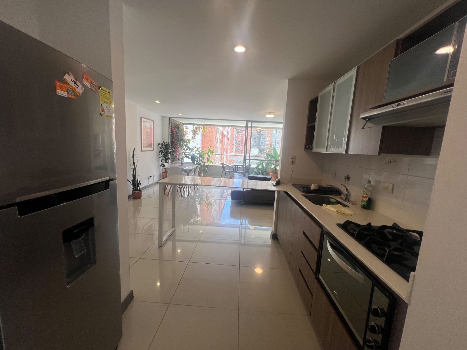 Apartamento en arriendo en El Poblado, Medellín · foto 6 de 15