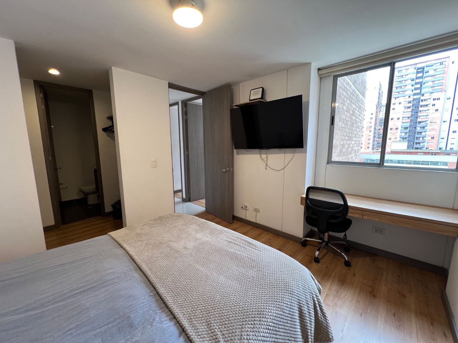 Apartamento en arriendo en El Poblado, Medellín · foto 12 de 15